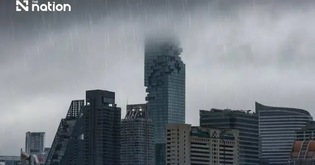 ภาพบรรยากาศท้องฟ้าครึ้มและฝนตกในกรุงเทพมหานคร